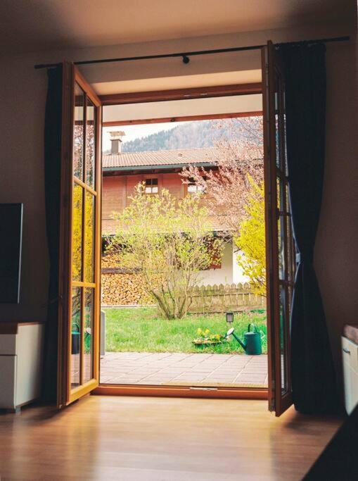 Apartment Im Obstgarten Rottau Esterno foto